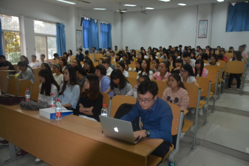 北京大宇宙文化发展有限公司招聘主管黄超